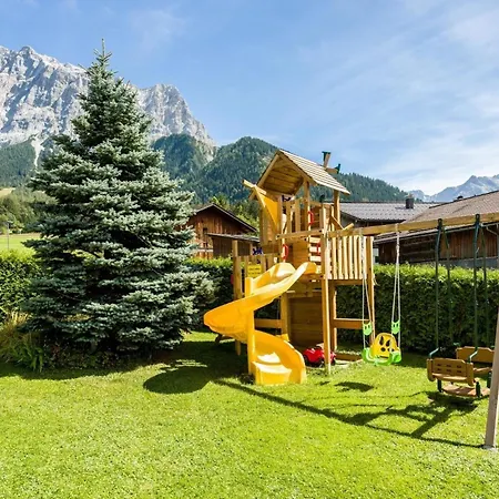 4 Sterne Zugspitzhof Mit 1 Schlafzimmer Apartmán Ehrwald